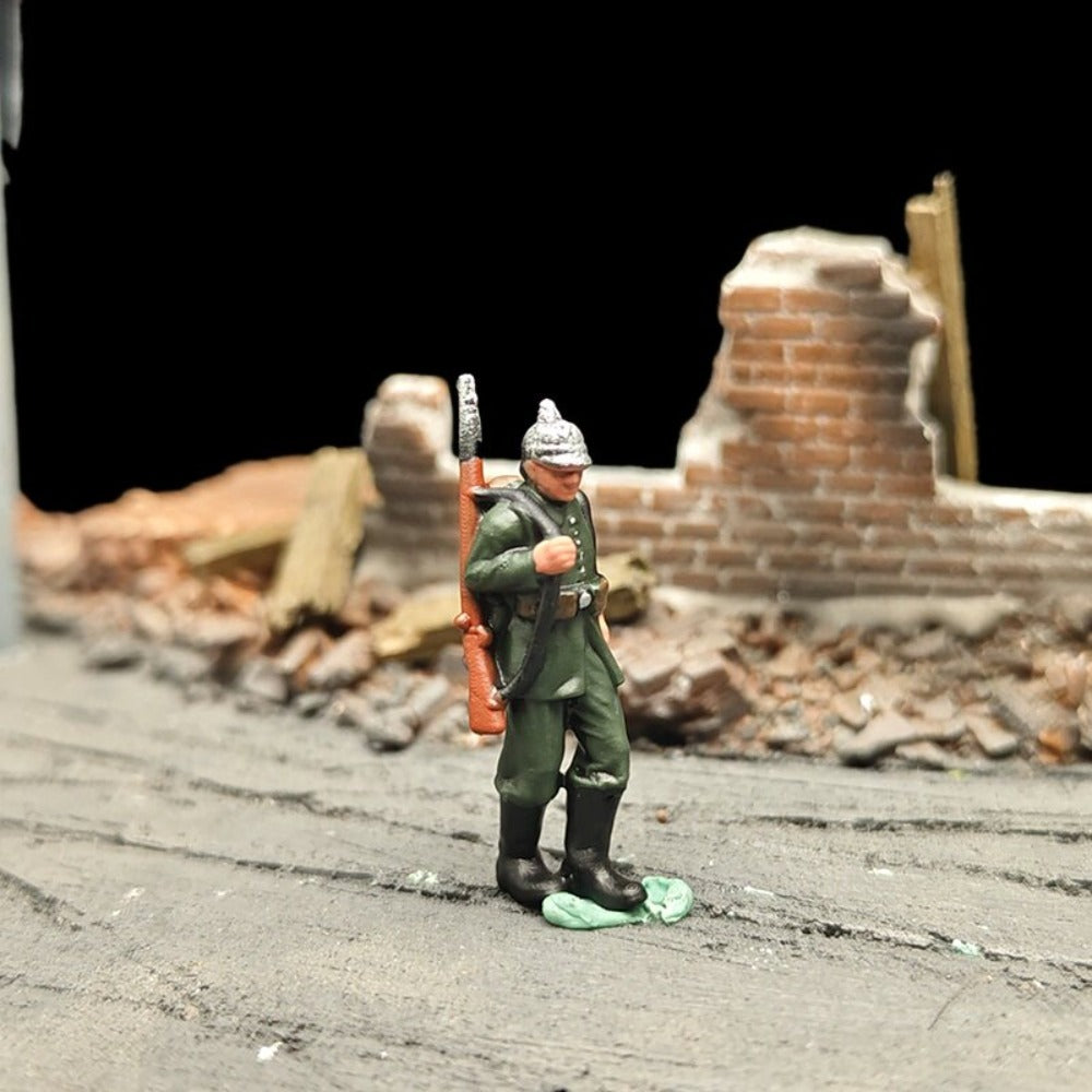 1/72 Scale German Soldiers Painted Figures for Model Dioramas