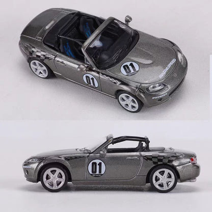 1/64 Scale Mazda MX-5 Sports Car Diecast Model