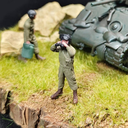 1/72 Scale WWII M4 Sherman Tank Soldiers Painted Figures for Model Dioramas