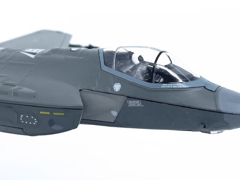 1/72 Scale Lockheed Martin F-35A Lightning II Diana Goddess of the Hunt Royal Netherlands Air Force Fighter Diecast Model