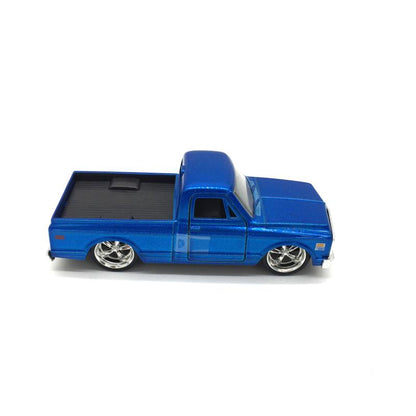 1/32 Scale 1972 Chevrolet Cheyenne Pickup Truck Diecast Model Car
