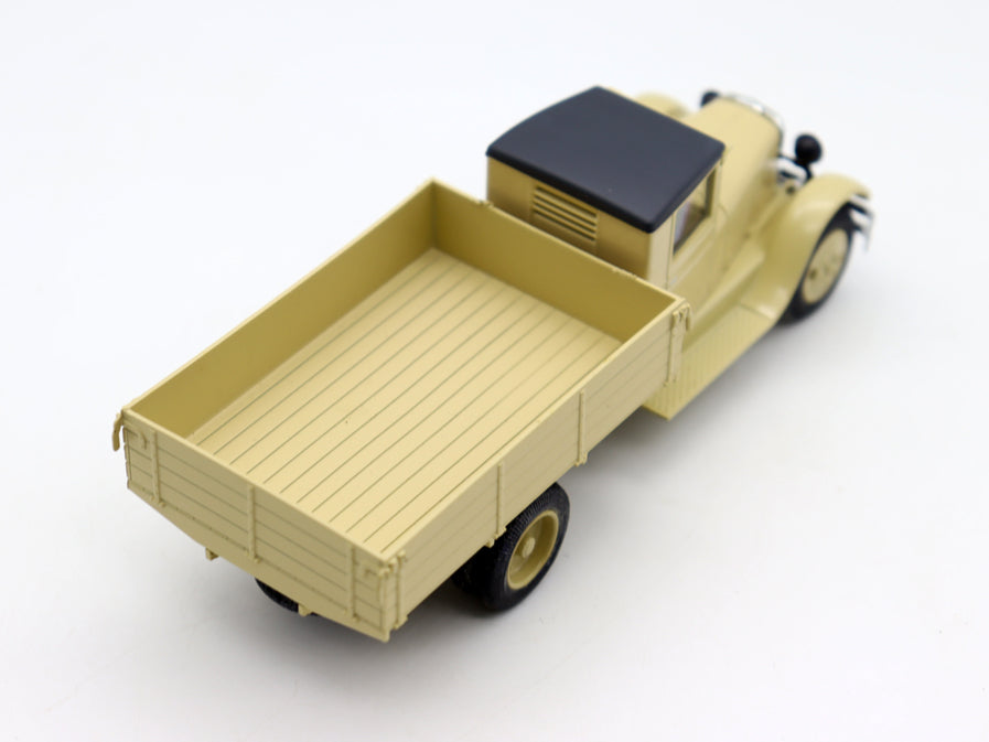 1/43 Scale ZIS-5 Soviet Truck Diecast Model