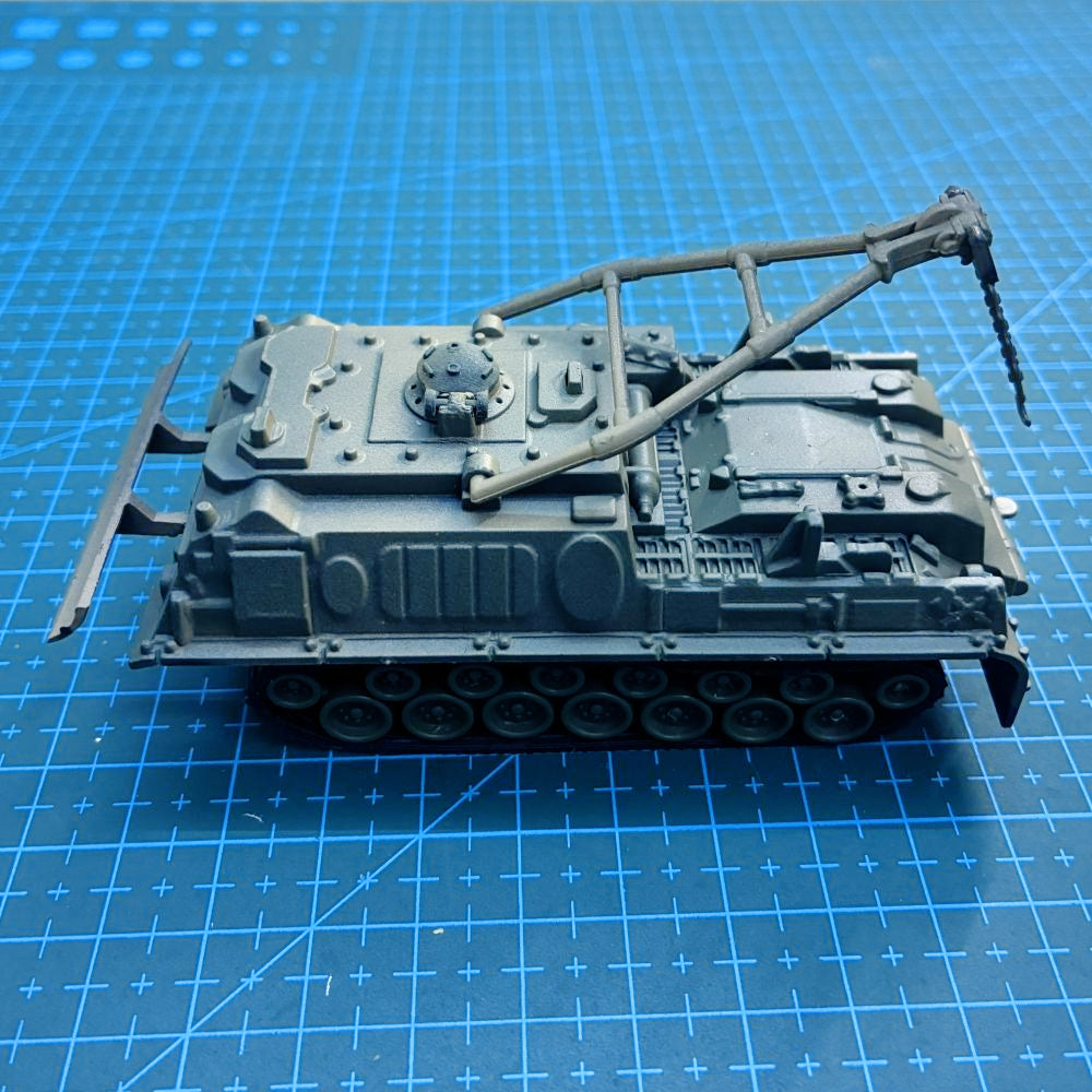 1/72 Scale M88A1 Armored Recovery Vehicle ARV Pre-built Plastic Collectible Model