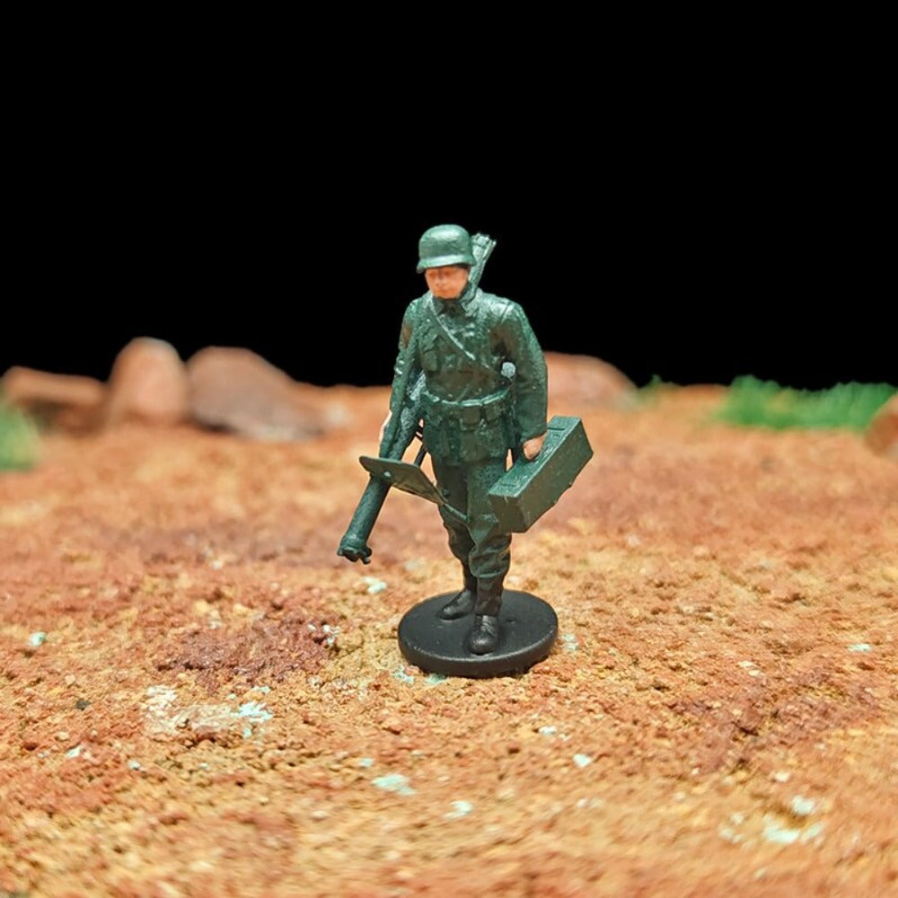 1/72 Scale WWII German Army Soldiers Painted Figurines for Model Dioramas