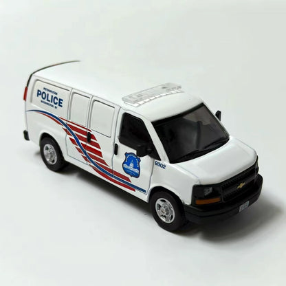 1/64 Scale Chevrolet Express MPDC Washington DC Police Van Diecast Model Car