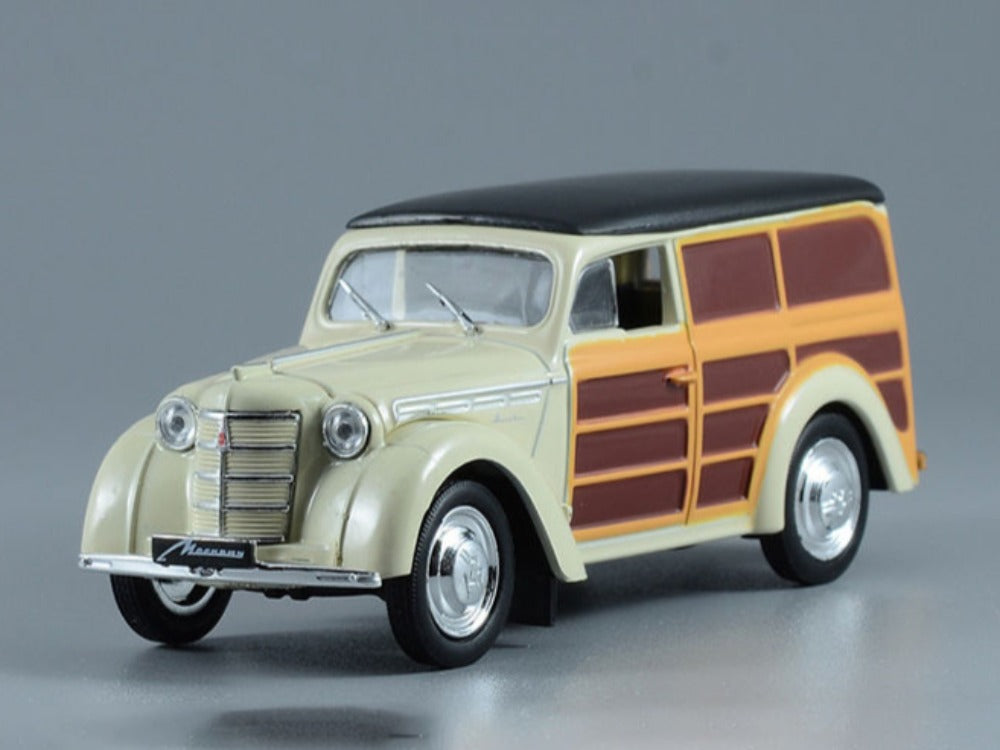 1/43 Scale Moskvitch 400-420A/400–422 Diecast Model Car
