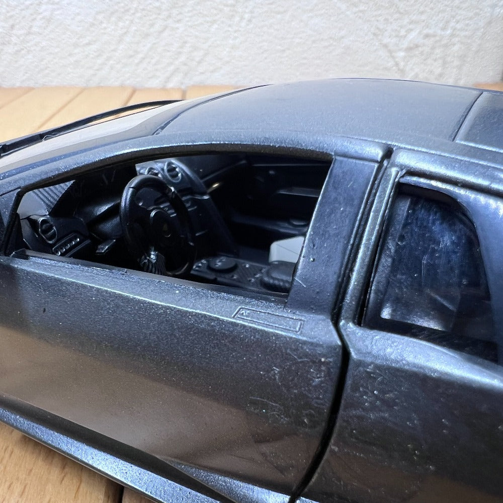 1/24 Scale 2008 Lamborghini Reventón Sports Car Diecast Model