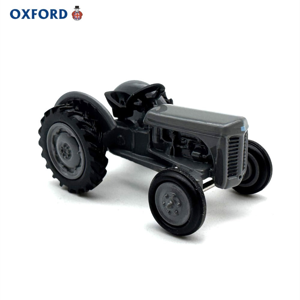 1/76 Scale Ferguson TEA Tractor Diecast Model