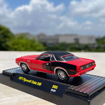 1/64 Scale 1971 Plymouth Cuda 340 Diecast Model Car