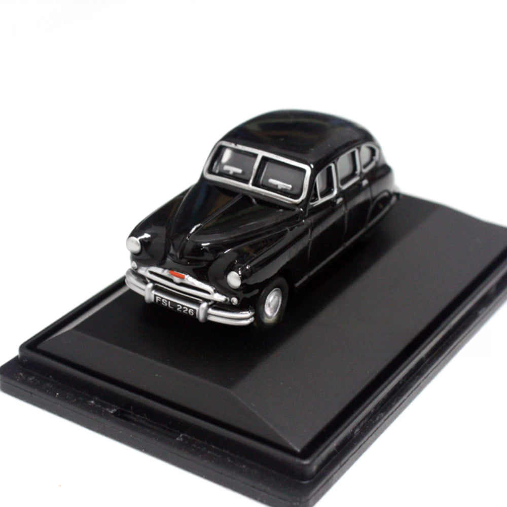 1/76 Scale Standard Vanguard Diecast Model Car