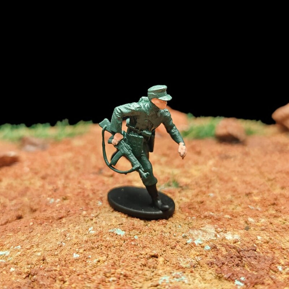 1/72 Scale WWII Army Soldiers Painted Figures for Model Dioramas