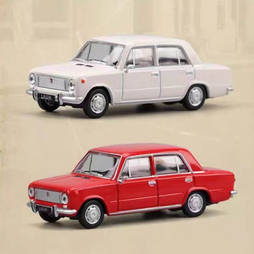 1/64 Scale Lada 2101 Soviet Compact Car VAZ-2101 Diecast Model