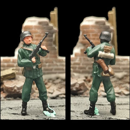 1/72 Scale German Soldiers Painted Figures Set for Model Dioramas