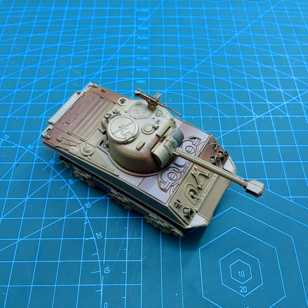 1/72 Scale M4A3 Sherman Medium Tank Pre-built Plastic Collectible Model