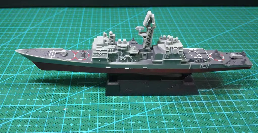 1/1100 Scale USS Vincennes CG-49 Ticonderoga-Class Guided Missile Cruiser Pre-built Plastic Collectible Model Ship