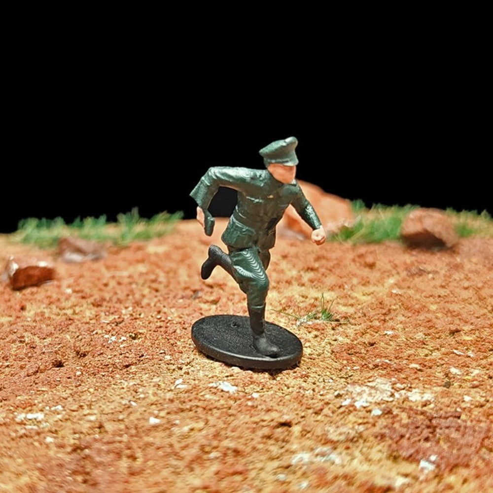 1/72 Scale WWII Army Soldiers Painted Figures for Model Dioramas