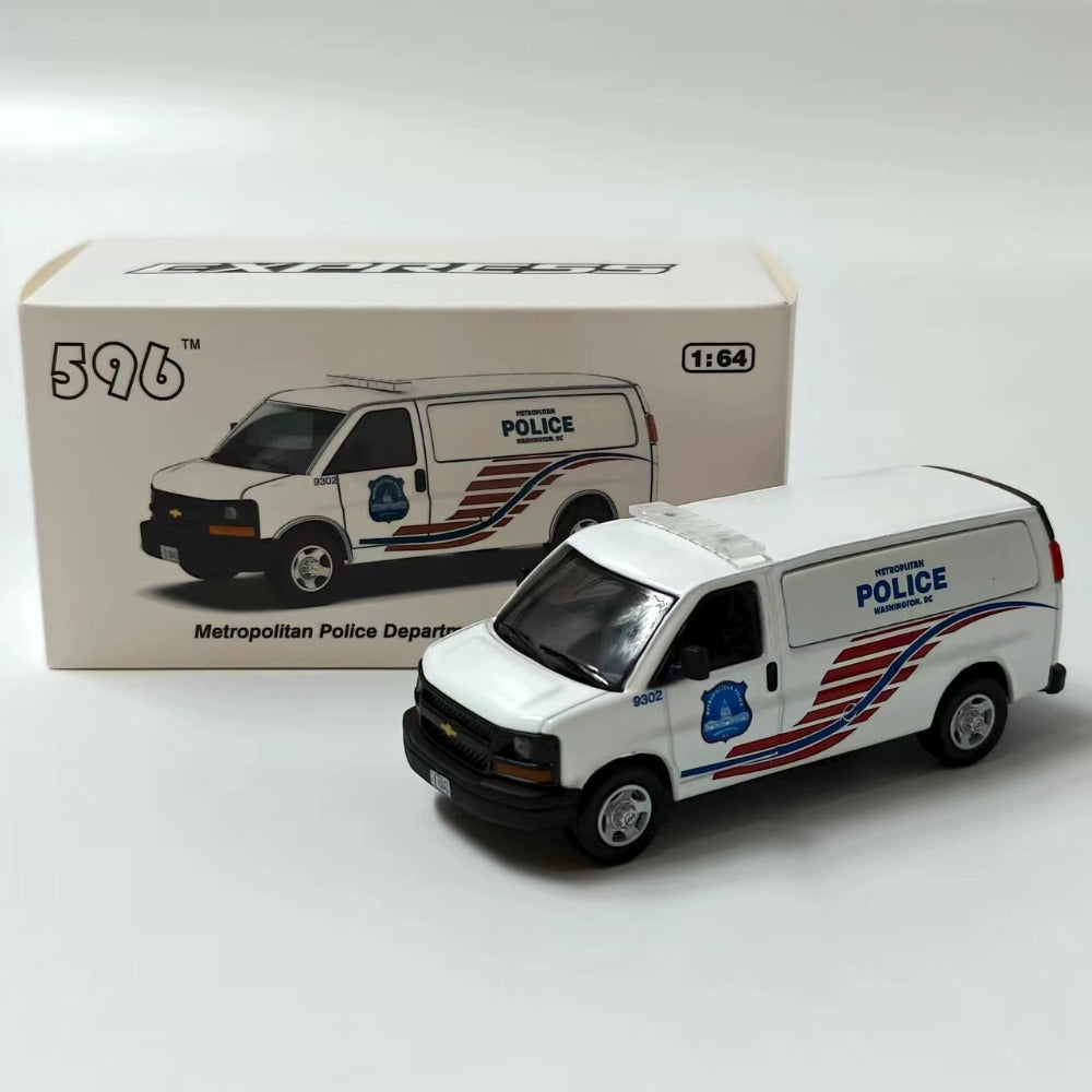 1/64 Scale Chevrolet Express MPDC Washington DC Police Van Diecast Model Car