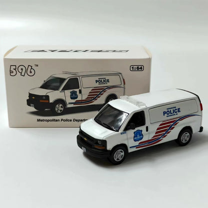 1/64 Scale Chevrolet Express MPDC Washington DC Police Van Diecast Model Car