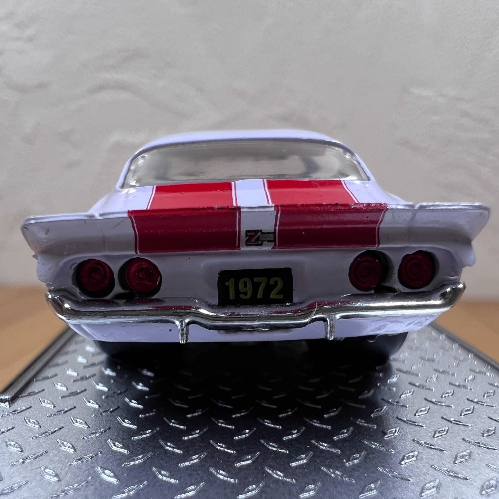 1/64 Scale 1972 Chevrolet Camaro Z/28 Coke Diecast Model Car