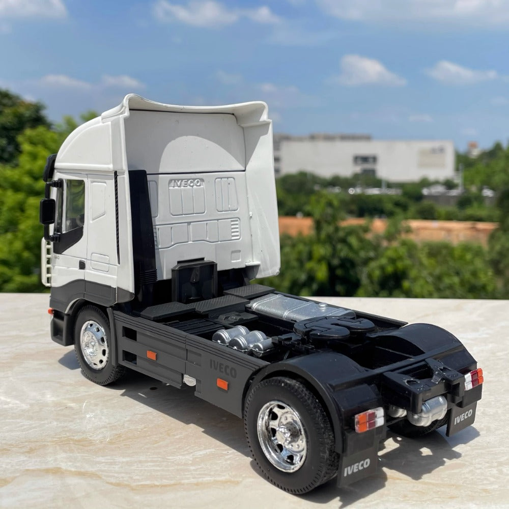 1/32 Scale Iveco Stralis Heavy Duty Truck Diecast Model Car