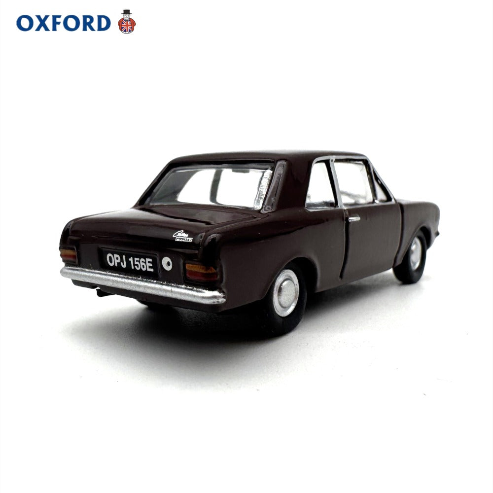 1/76 Scale Ford Cortina MkII Diecast Model Car