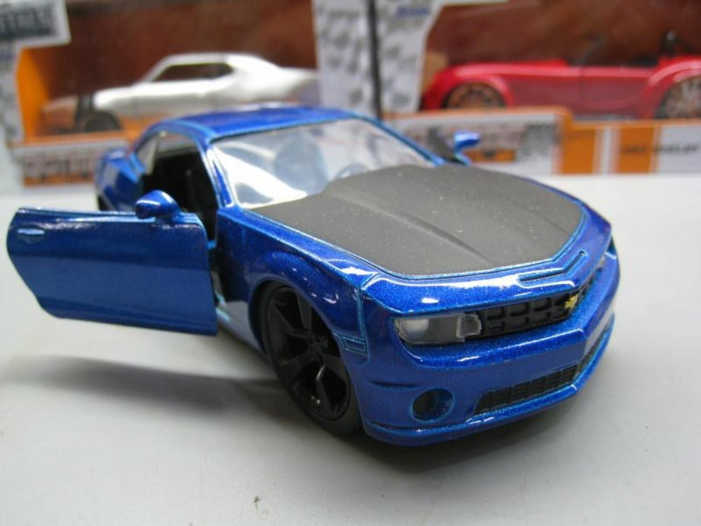 1/32 Scale 2010 Chevrolet Camaro Pony Car Diecast Model