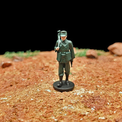 1/72 Scale WWII Army Soldiers Painted Figures for Model Dioramas