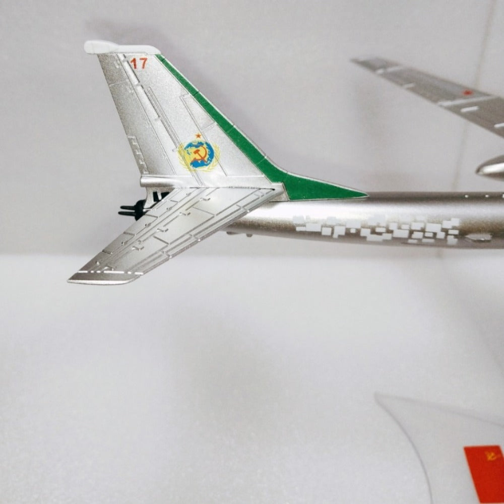 1/200 Scale Tupolev Tu-95 Bear Strategic Bomber Diecast Model Aircraft