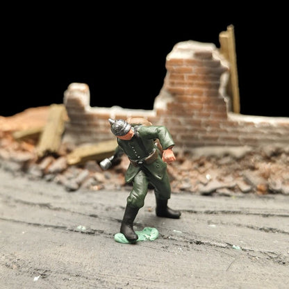 1/72 Scale German Soldiers Painted Figures for Model Dioramas