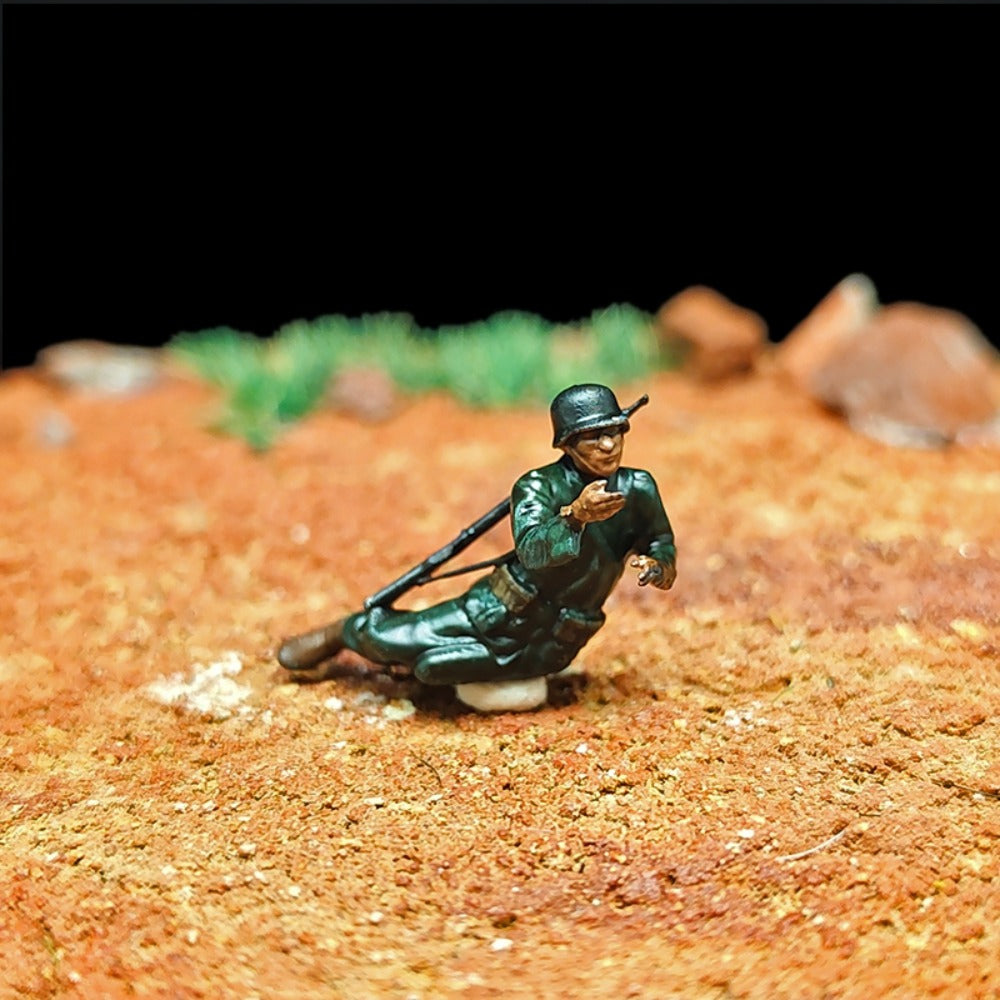 1/72 Scale WWII German Soldiers Painted Figurines for Model Dioramas