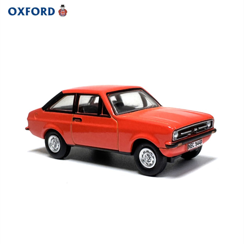 1/76 Scale Ford Escort Mark II Red Diecast Model Car