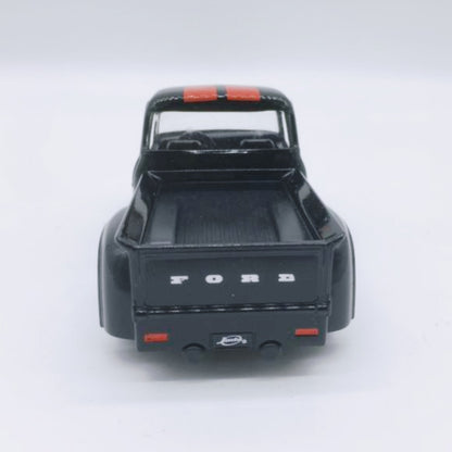1/32 Scale 1956 Ford F-100 Pickup Truck Diecast Model