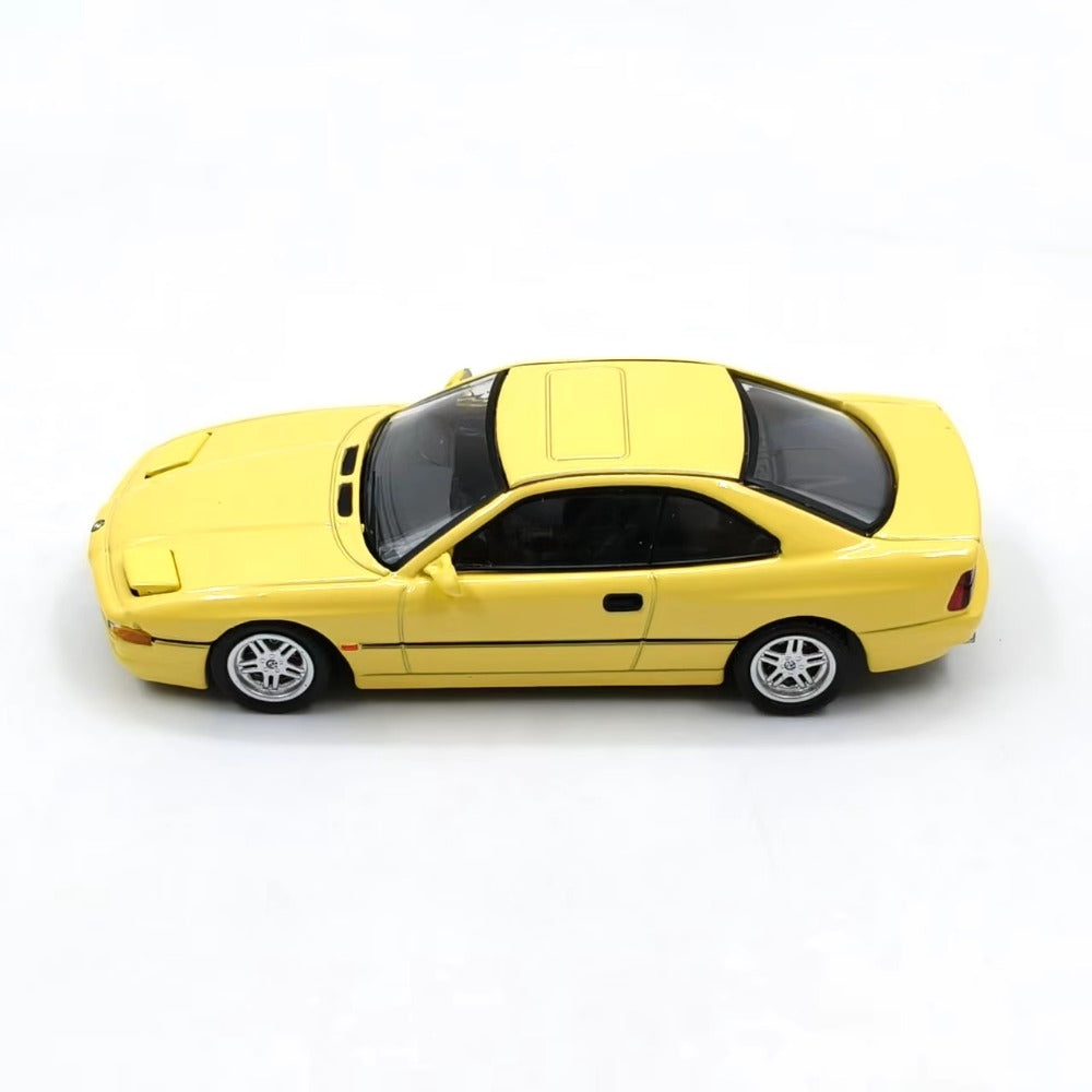 1/64 Scale BMW 850CSi Grand Tourer Diecast Model Car
