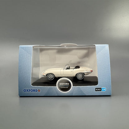 1/76 Scale Jaguar E-Type Sports Car Diecast Model