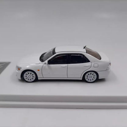 1/64 Scale Toyota Altezza RS200 SXE10 Sedan Diecast Model Car