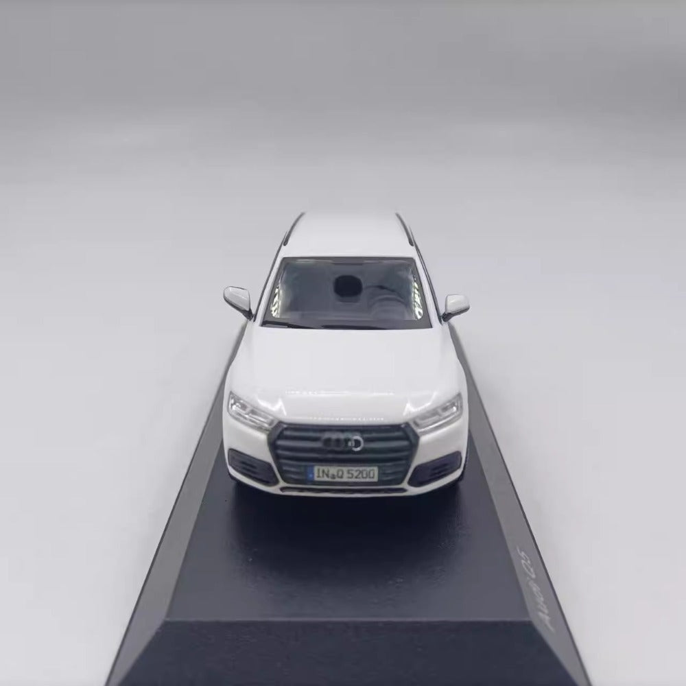 1/43 Scale Audi Q5 SUV Diecast Model Car