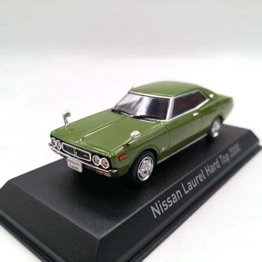 1/43 Scale 2000 Nissan Laurel Diecast Model Car