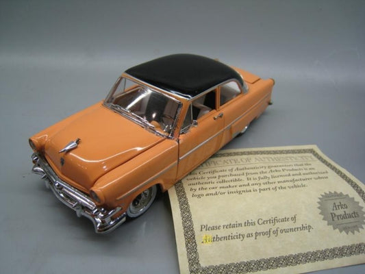 1/32 Scale 1954 Ford Customline Diecast Model Car
