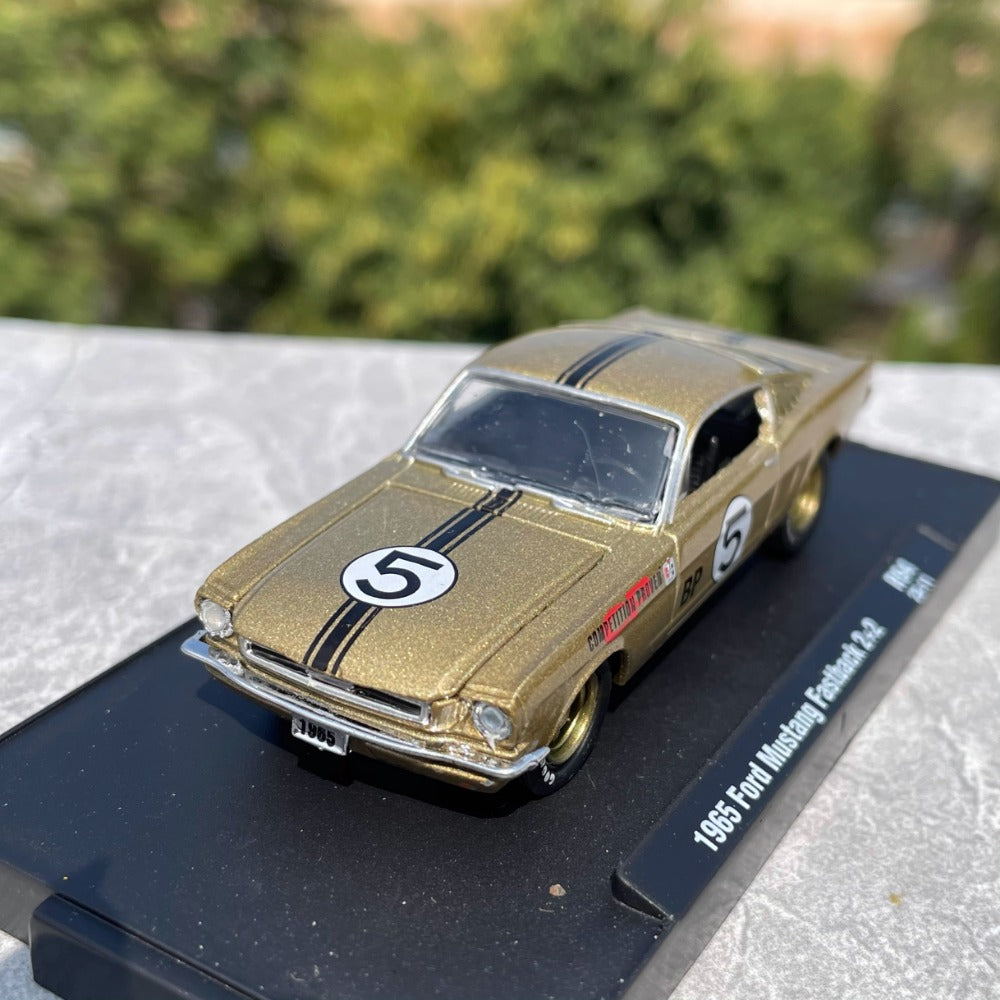 1/64 Scale 1965 Ford Mustang Fastback Diecast Model Car