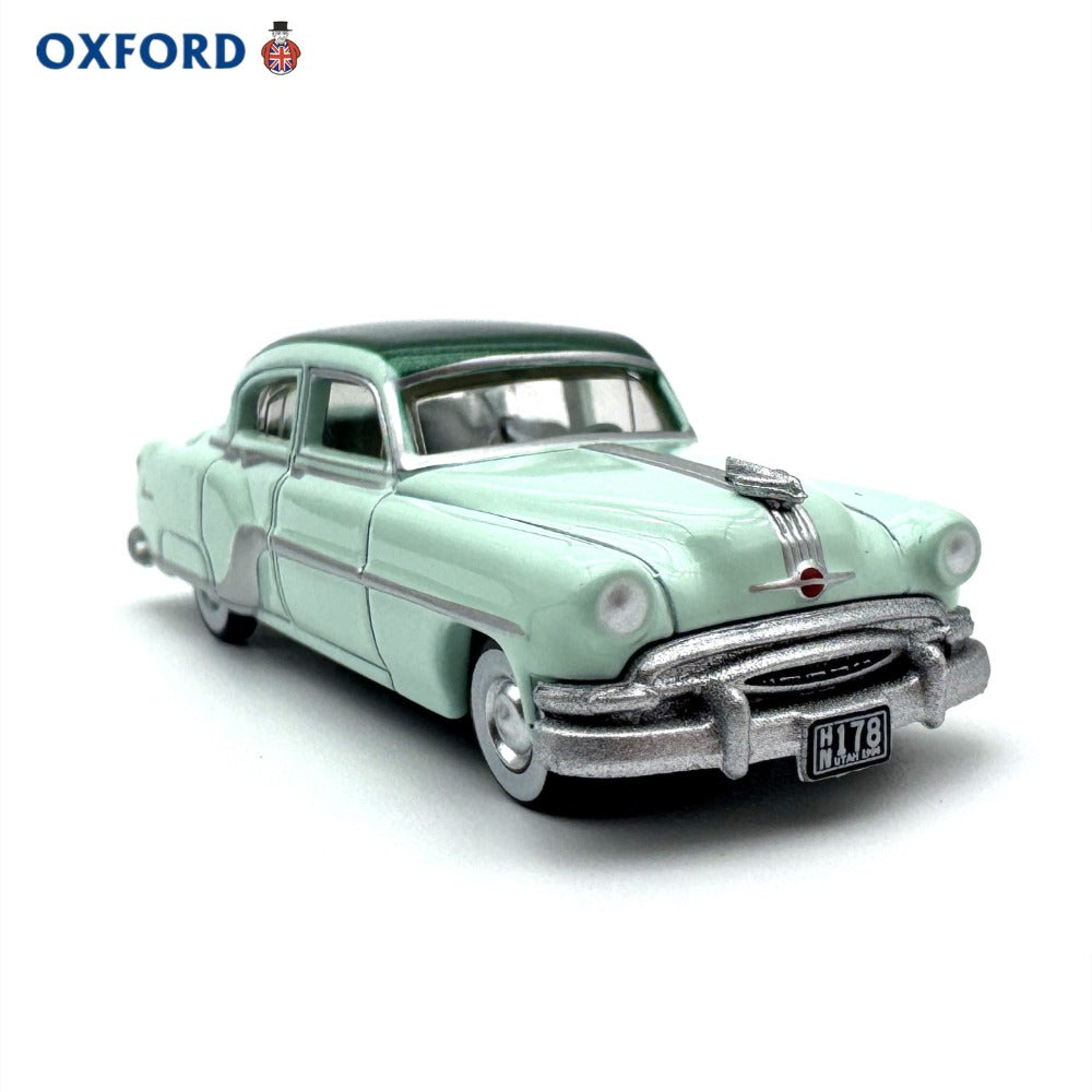 1/87 Scale 1954 Pontiac Chieftain Green Diecast Model Car