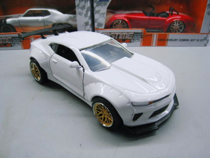 1/32 Scale 2016 Chevrolet Camaro Pony Car Diecast Model