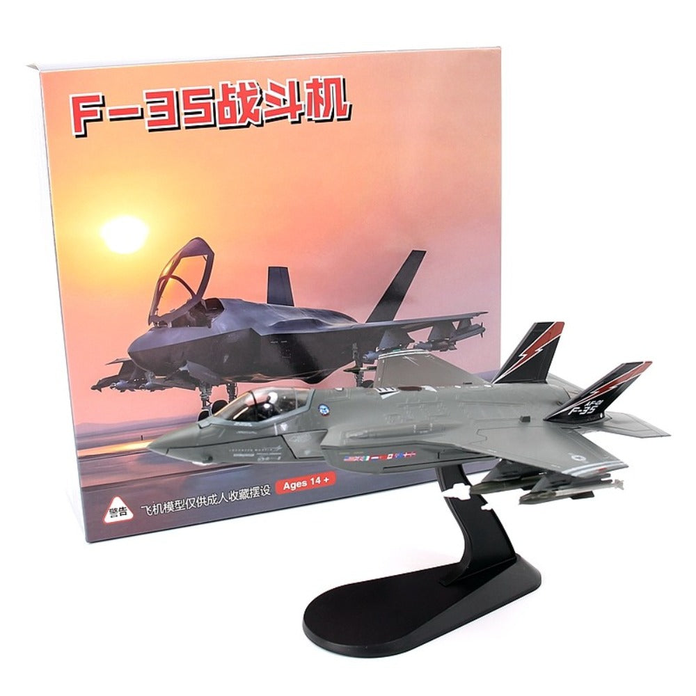 1/72 Scale Lockheed Martin F-35 Lightning II USAF AF-01 Stealth Strike Fighter.Diecast Model