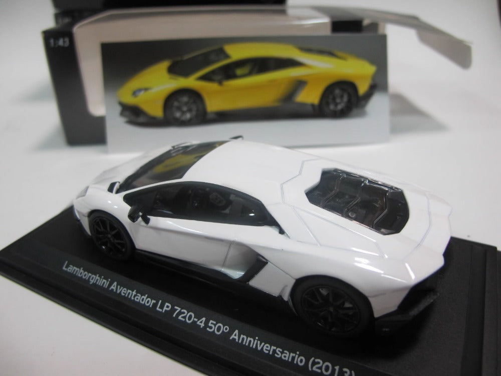 1/43 Scale 2013 Lamborghini Aventador LP720-4 50 Anniversario Diecast Model Car