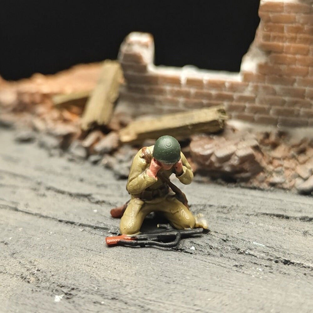 1/72 Scale WWII Soviet Soldiers Painted Figures for Model Dioramas