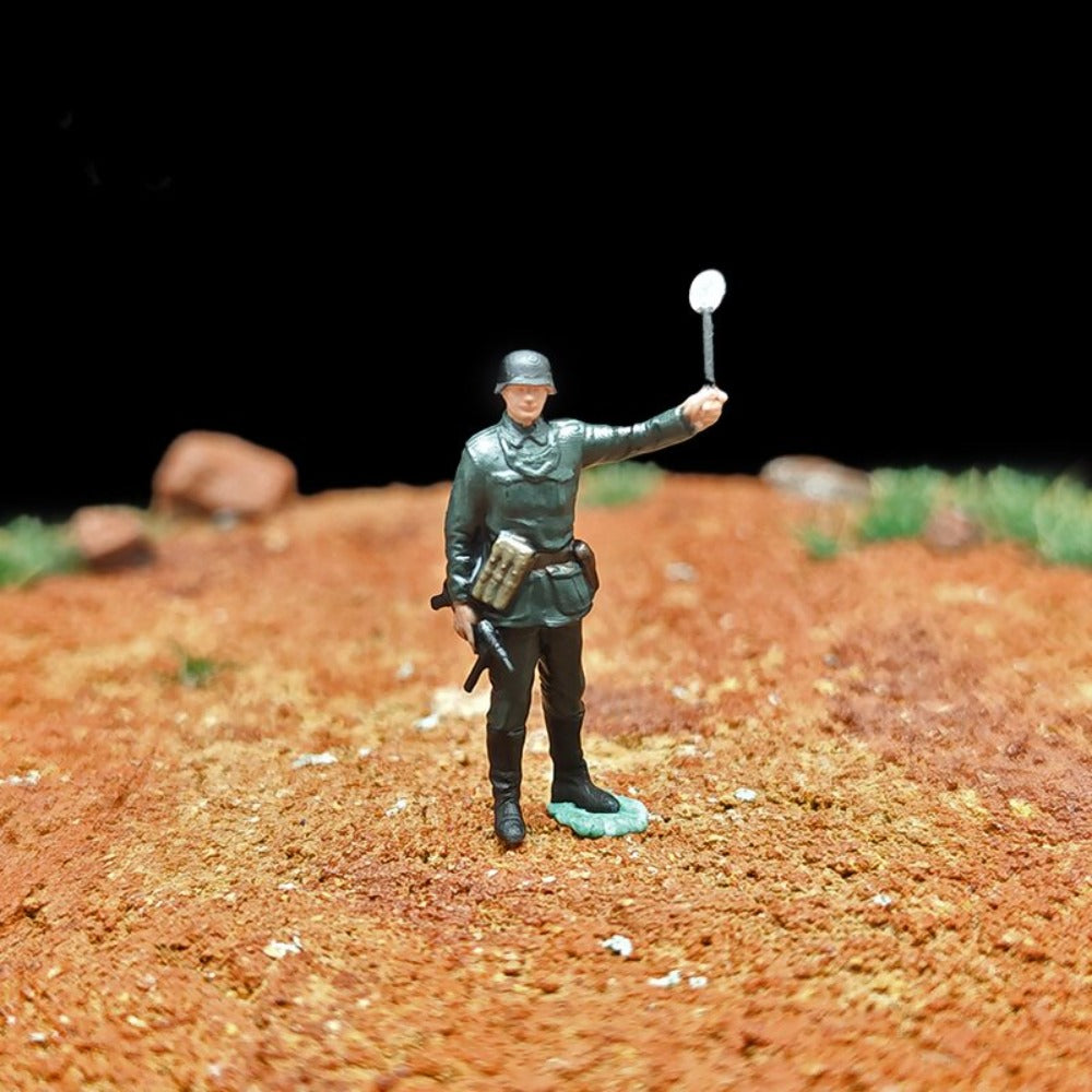 1/72 Scale WWII Army Soldiers Painted Figurines Set for Model Dioramas