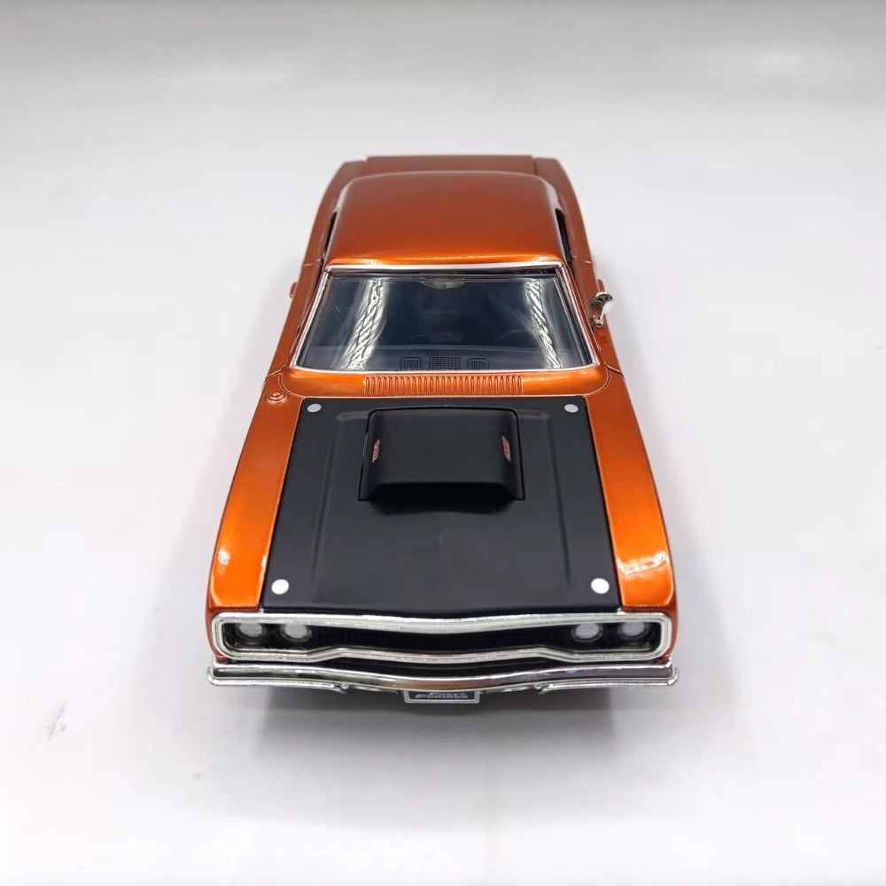 1/24 Scale Dom's Plymouth Road Runner Diecast Model Car