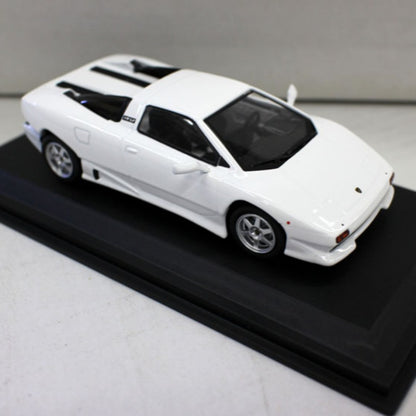 1/43 Scale 1988 Lamborghini P140 Diecast Model Car