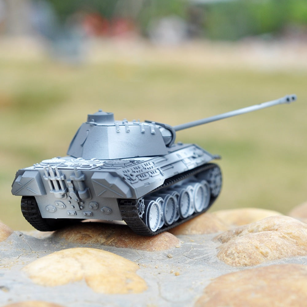 1/72 Scale Panzerkampfwagen V Panther WWII German Medium Tank Pre-built Plastic Collectible Model