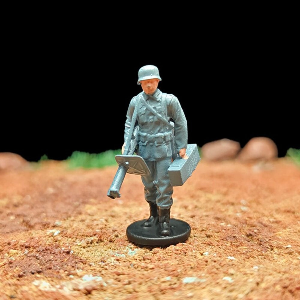 1/72 Scale WWII German Soldiers Painted Miniature Figures Set for Model Dioramas