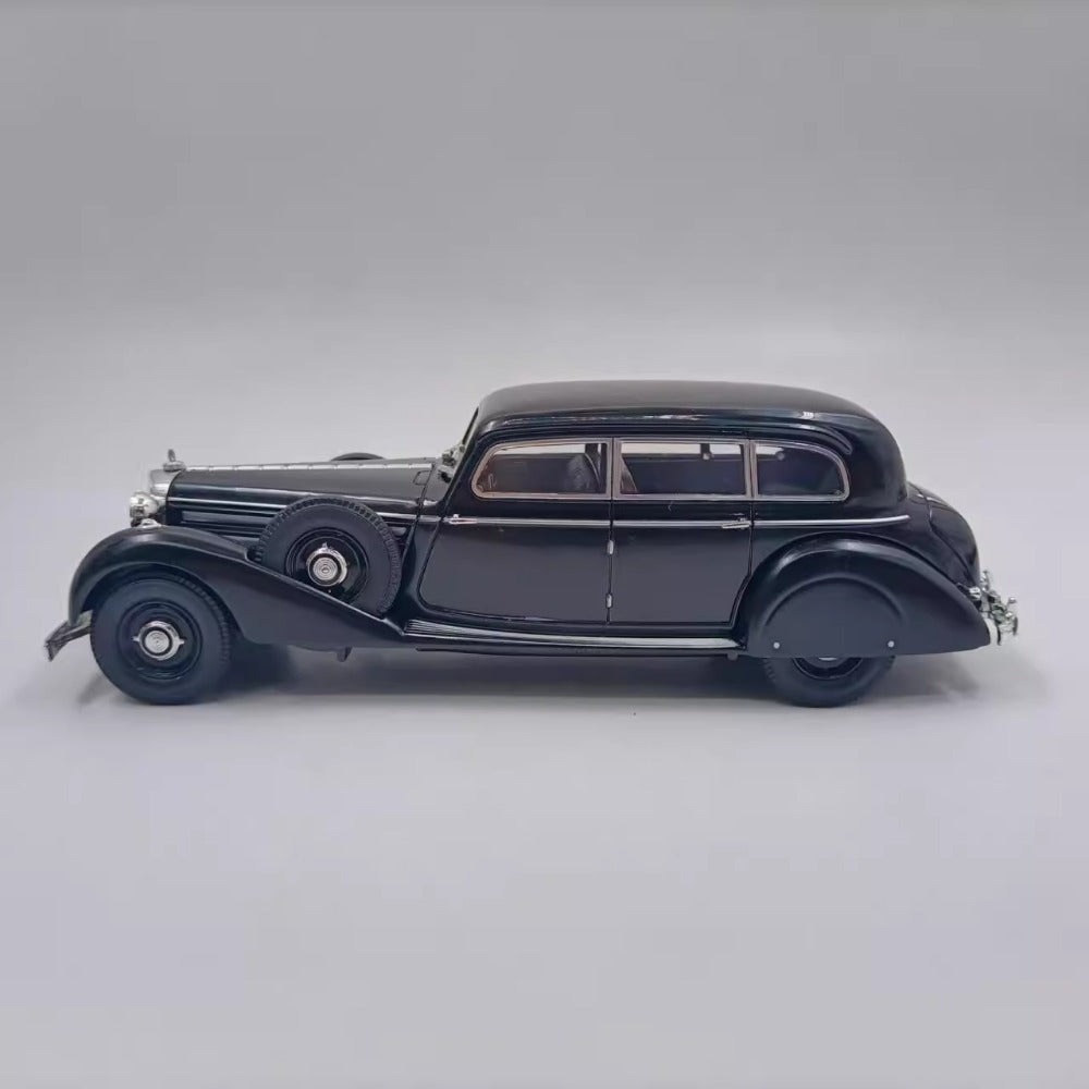 1/43 Scale Mercedes-Benz 770 Vintage Car Diecast Model